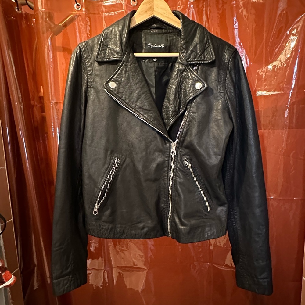 Madewell Perfect Leather Motorcycle Jacket - M barely worn, like new condition
